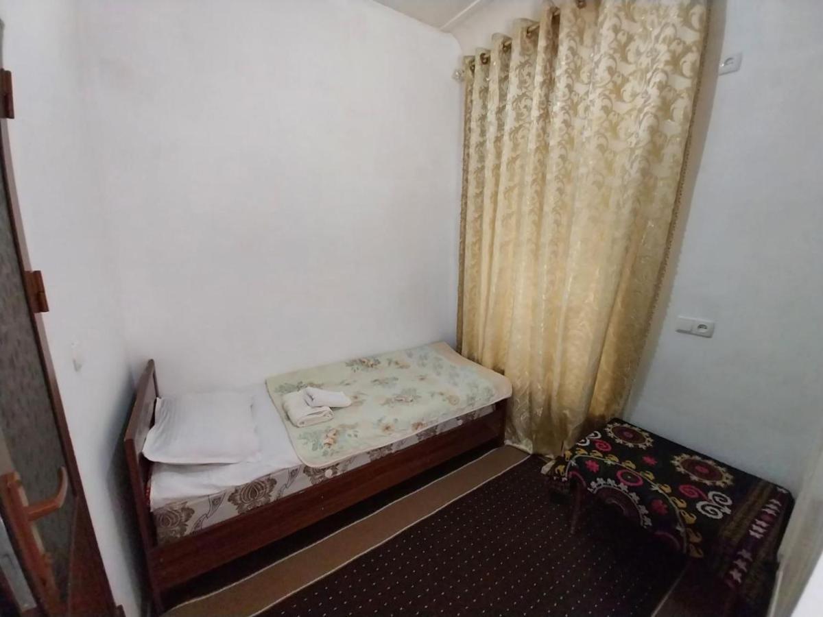 Fayz Guest House Szamarkand Szoba fotó