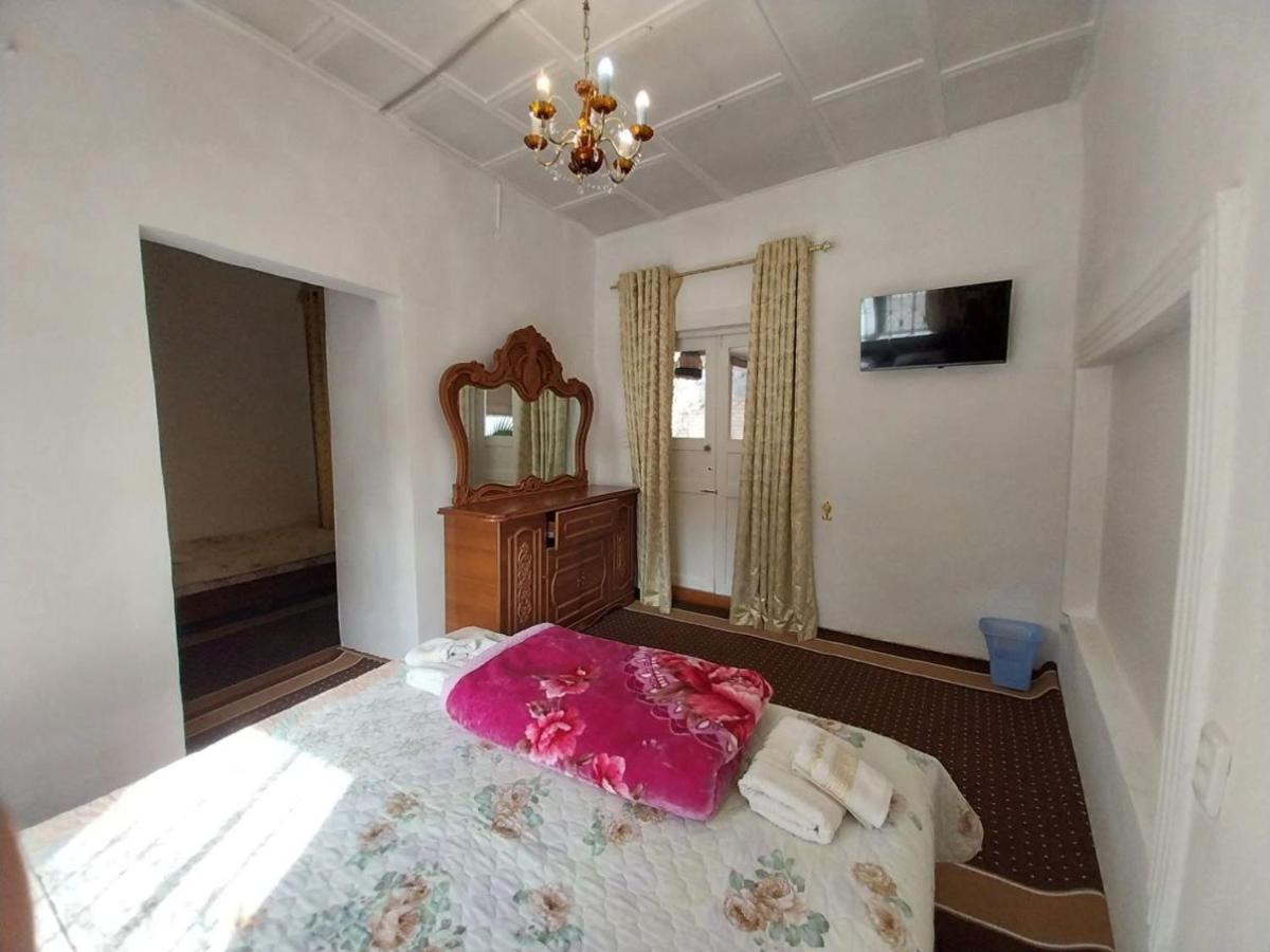 Fayz Guest House Szamarkand Szoba fotó